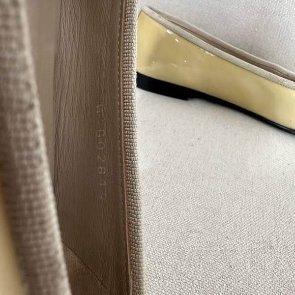 Authentic Chanel Flats black and nude Patent Leather size 36 - Picture 7 of 10